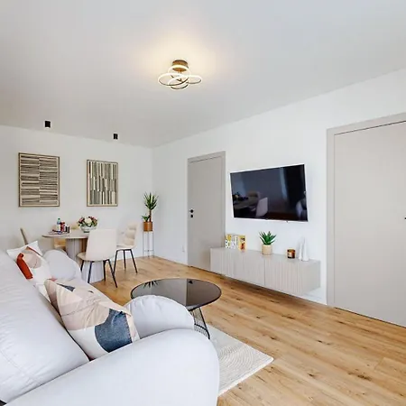 Apartmán Flexihome Sk - Snp 7 - Four Apartment, Ac, Loggia Košice