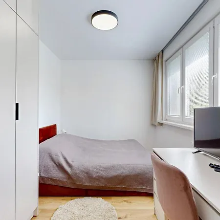 Flexihome Sk - Snp 7 - Four Apartment, Ac, Loggia Apartment Kosice