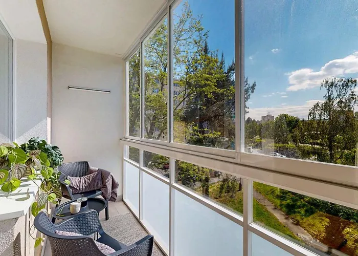 Flexihome Sk - Snp 7 - Four Apartment, Ac, Loggia *