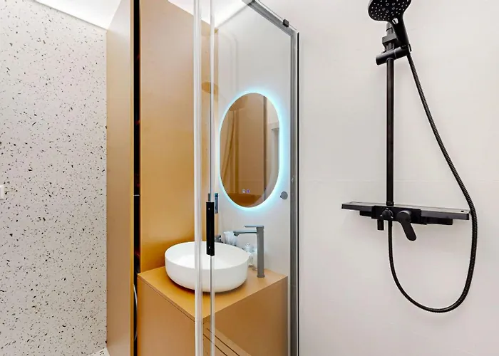 Flexihome Sk - Snp 7 - Four Apartment, Ac, Loggia Košice